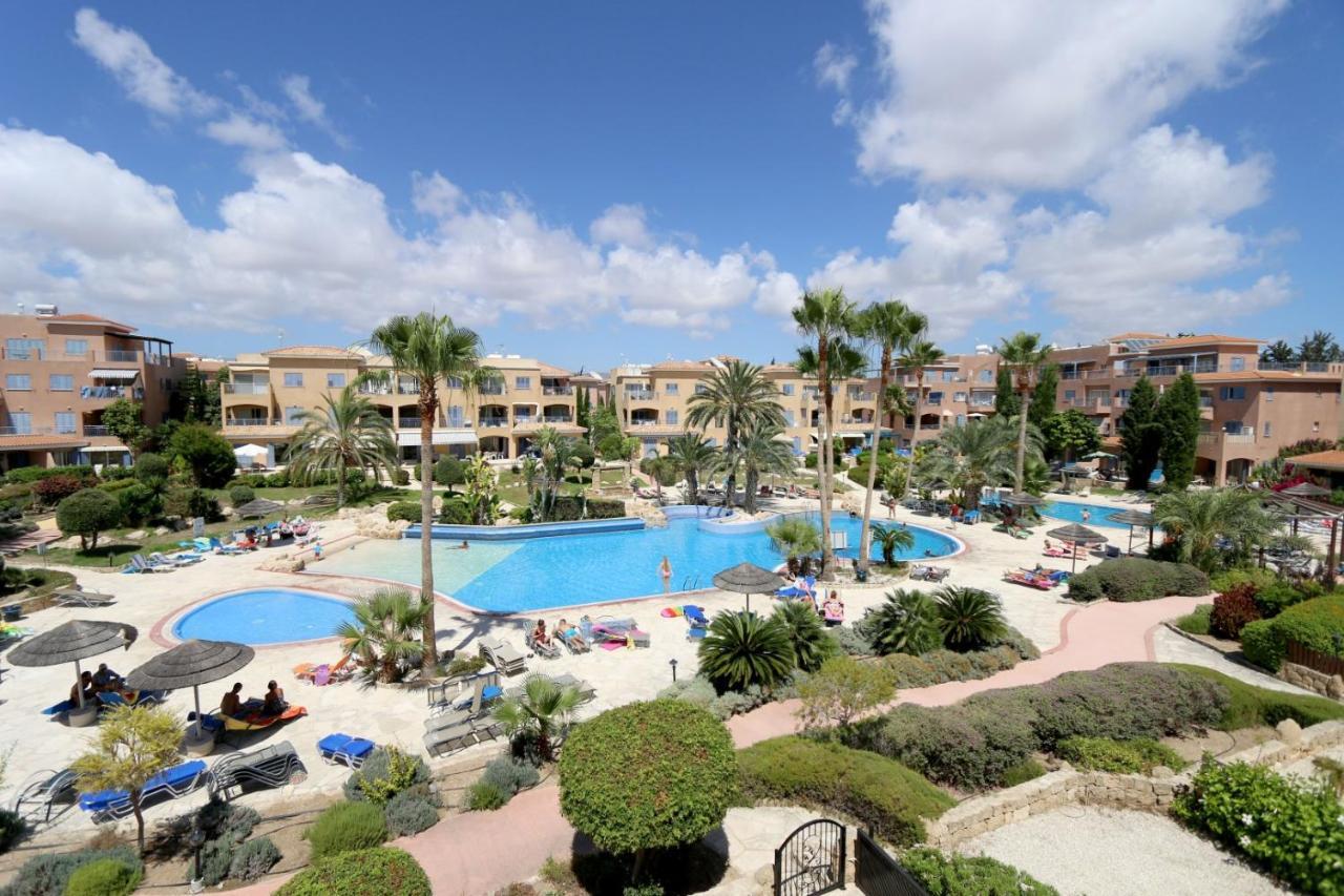 Limnaria Gardens B Paphos Exterior foto